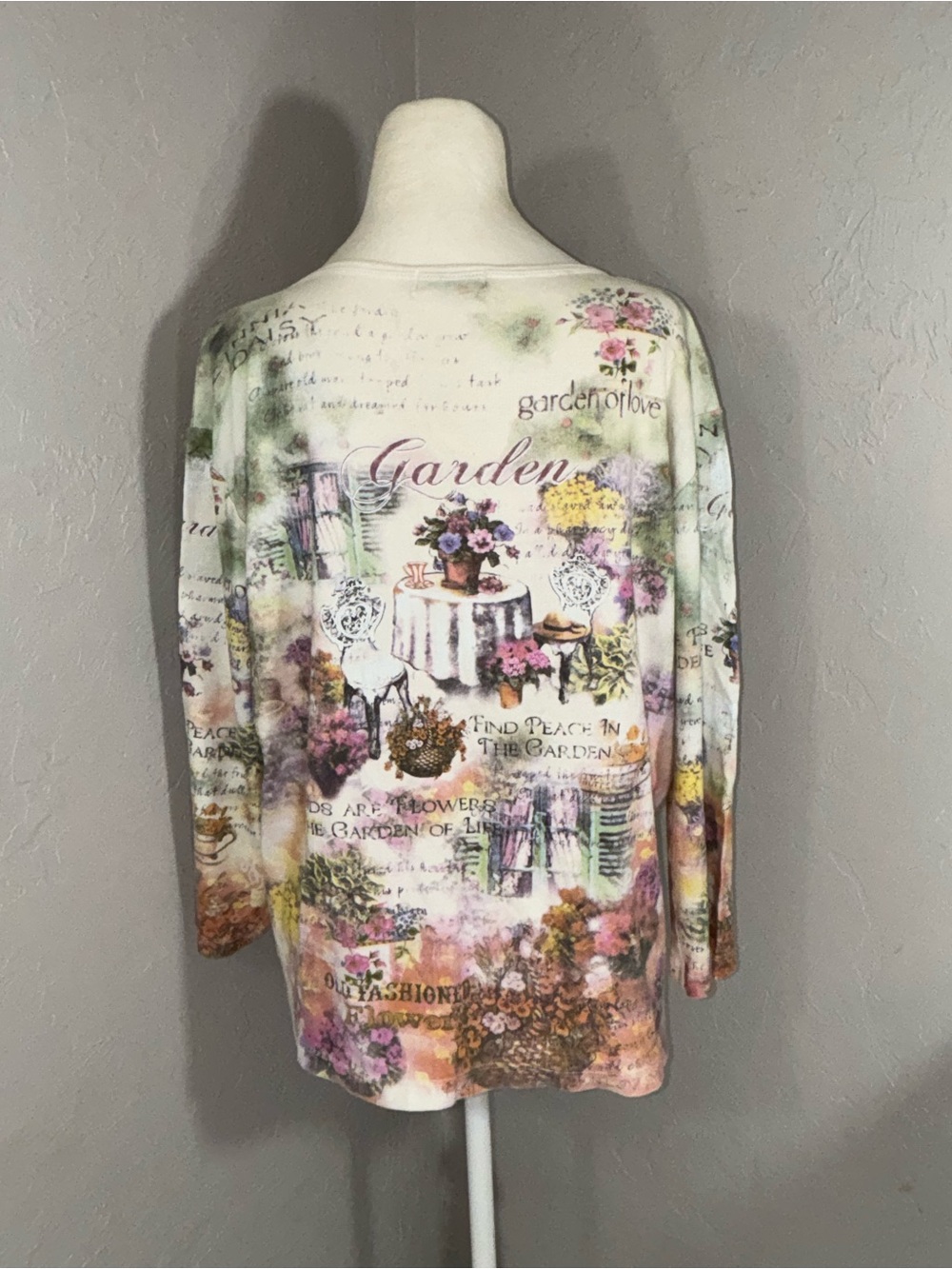 Women's Floral Garden Print Long-Sleeve Blouse - Cream Multicolor - Picture 6 of 12